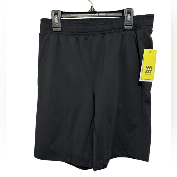 All in Motion Men’s 9” Soft Stretch Shorts Black Side Small Side Pockets NWT - Picture 3 of 11